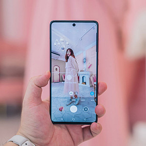 Смартфон Samsung G